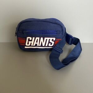 New York Giants Fanny Pack/Belt Bag With Adjustable Strap & 2 Zipper Pockets